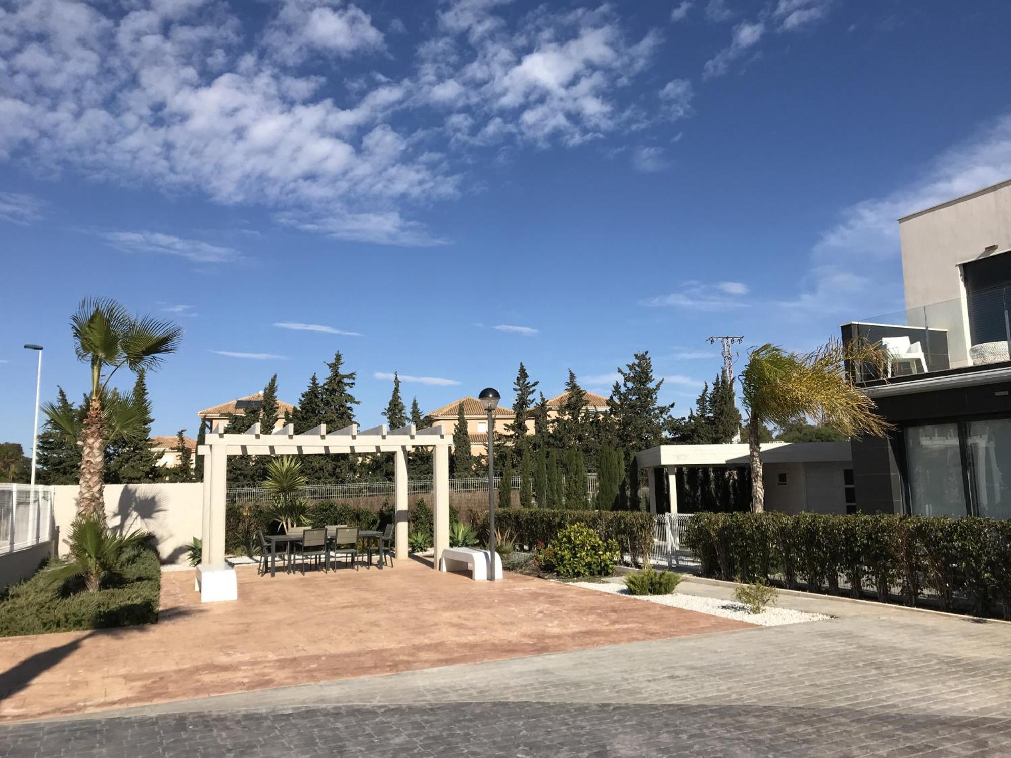 Villa Tindra Торрев'єха Екстер'єр фото